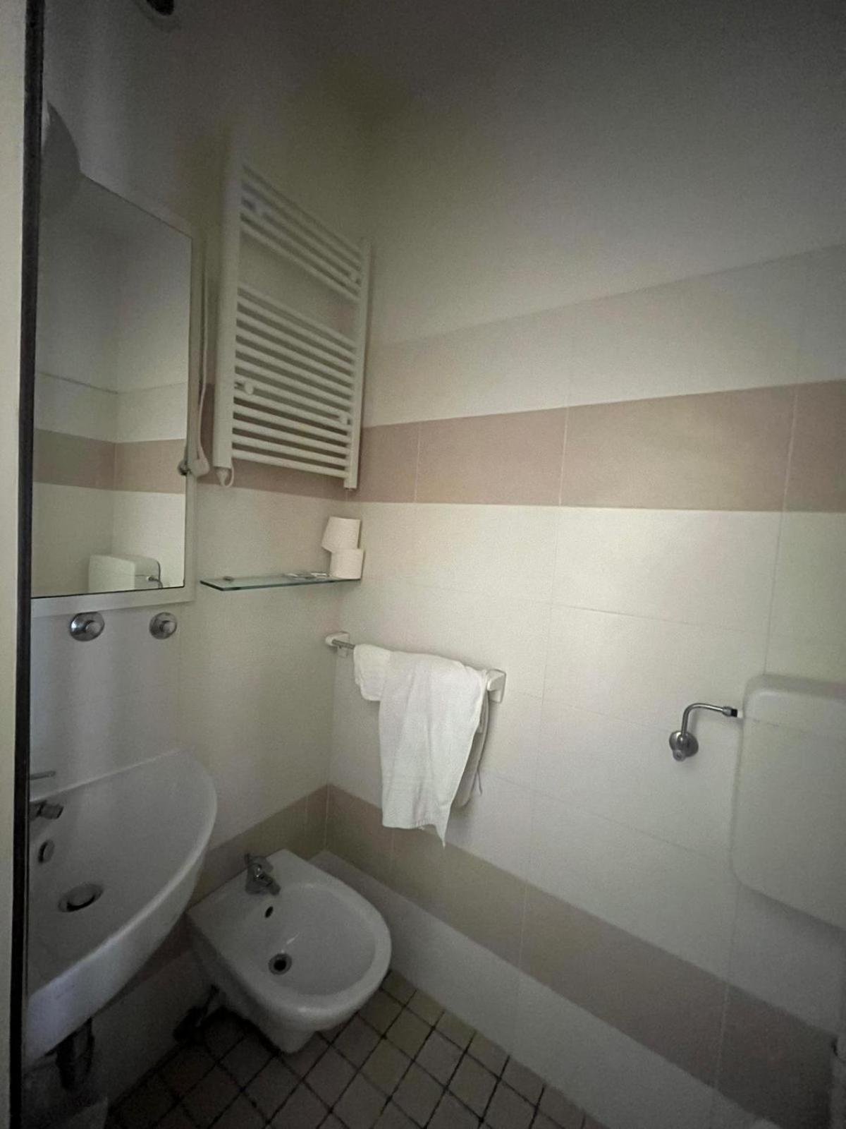Hotel Tosi ริชชิโอเน ห้อง รูปภาพ